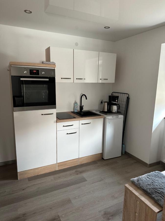 Kraichgau # 2 Ferienwohnungen In Einem Haus Mit Ebk, Wlan, Monteurzimmer, Self-Check-In Ittlingen Exterior foto